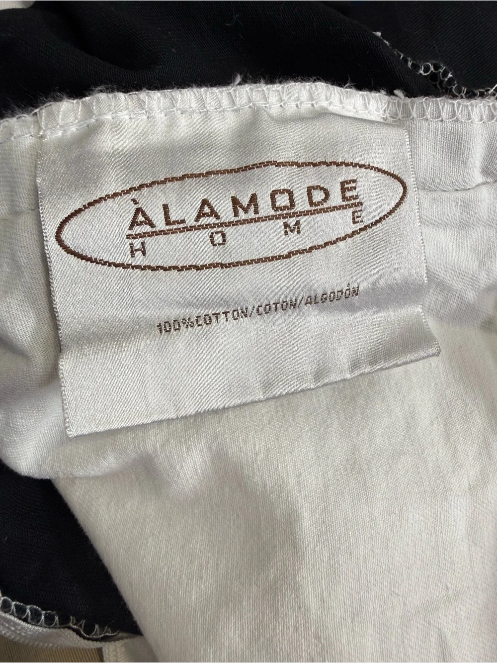 Alamode home modern set